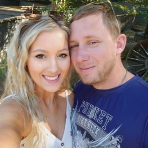 Meet your Posher, Whitney